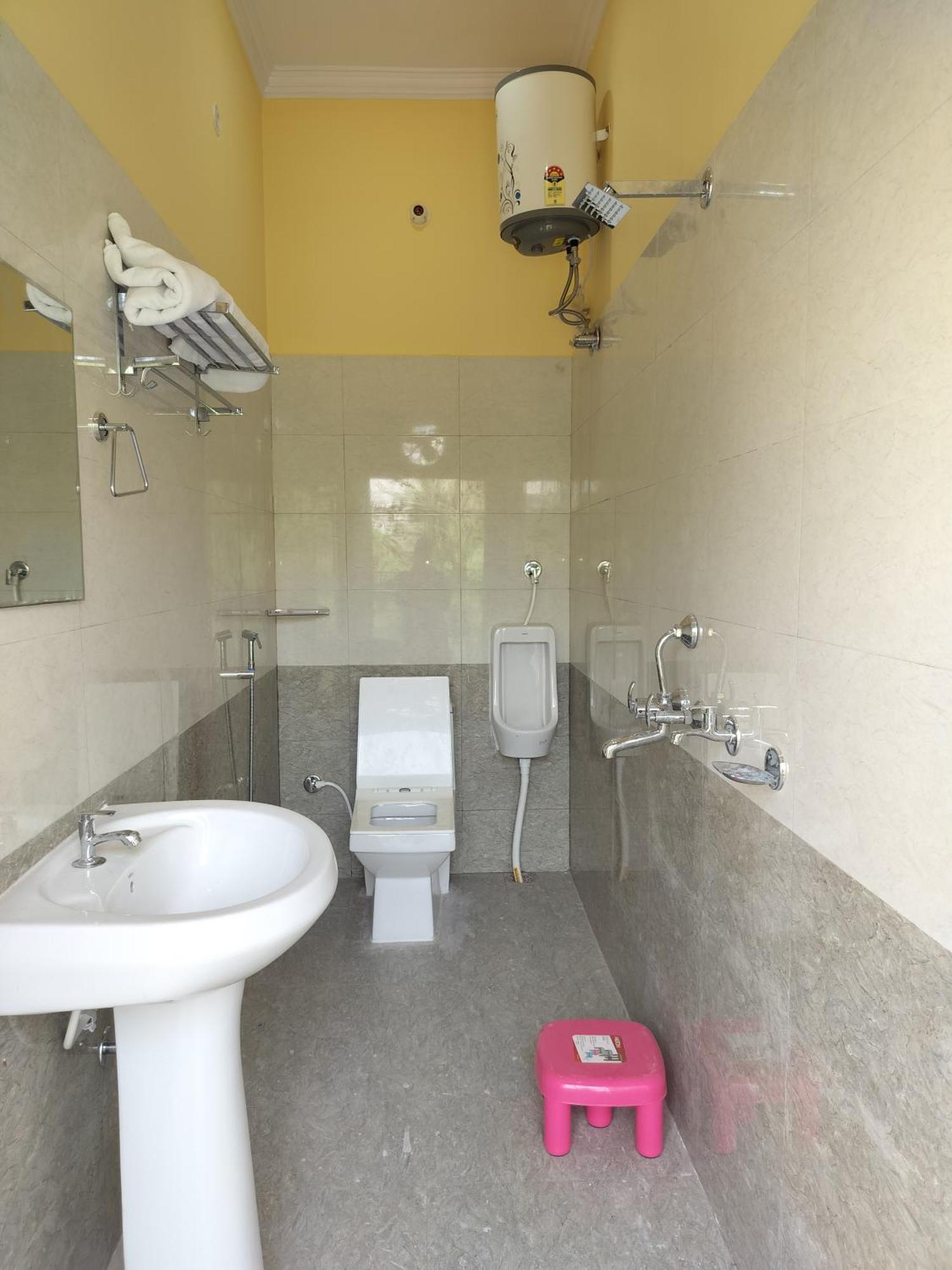 Orange Guest house Varanasi